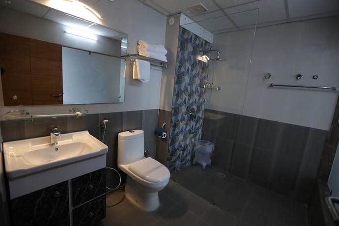 Imagen de la habitación del Hotel Ameera Shimla. Foto 8