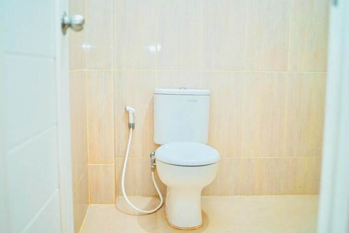 Imagen de la habitación del Hotel Amel Convention Hall. Foto 11