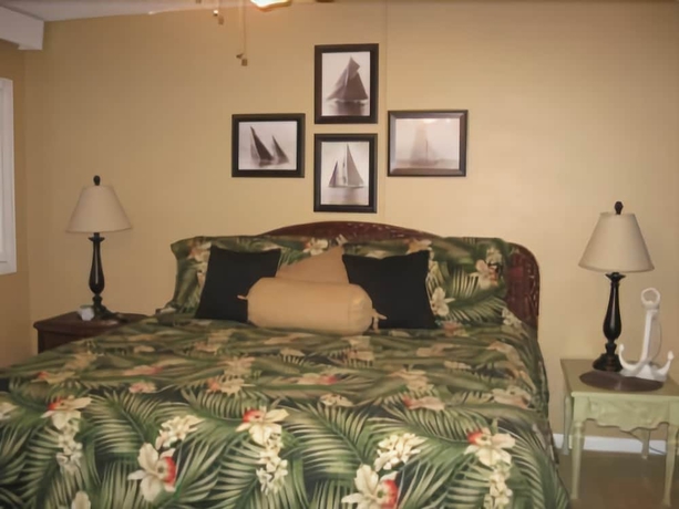 Imagen de la habitación del Hotel Amelia By The Sea Rentals. Foto 8
