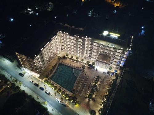 Imagen general del Hotel Amelia Mare. Foto 19
