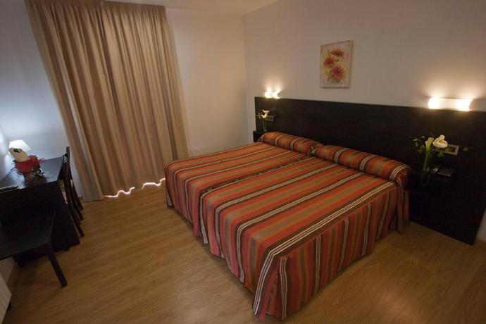 Imagen de la habitación del Hotel Amenal. Foto 7