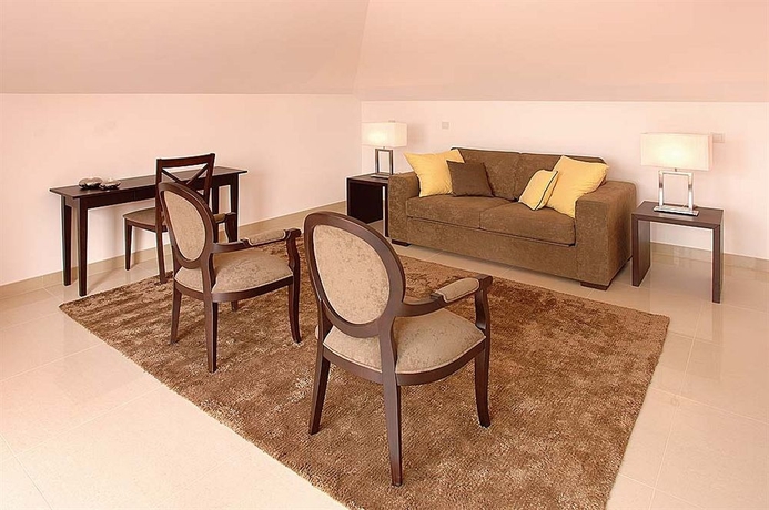 Imagen de los interiores del Hotel Amendoeira Golf Resort. Foto 13