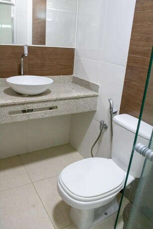 Imagen de la habitación del Hotel Amendoeiras Praia. Foto 30