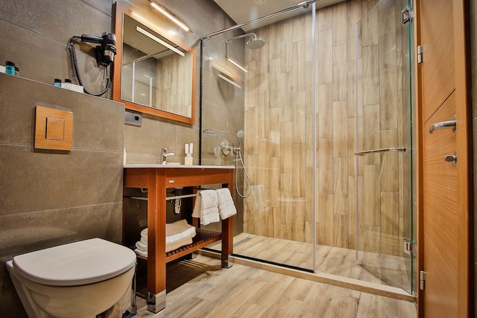 Imagen de la habitación del Hotel Ameri Plaza. Foto 3