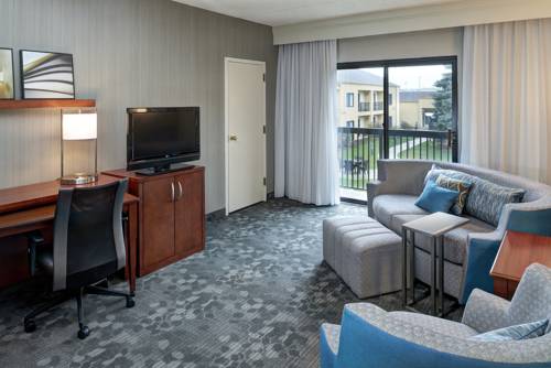 Imagen de la habitación del Hotel AmericInn by Wyndham Brookfield. Foto 9