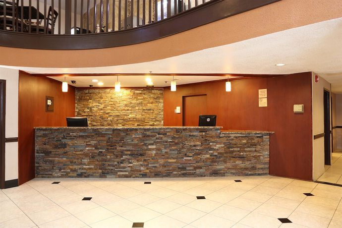 Imagen de los interiores del Hotel AmericInn by Wyndham Grand Rapids Airport North. Foto 15