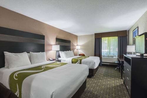Imagen de la habitación del Hotel AmericInn by Wyndham Holland MI. Foto 4