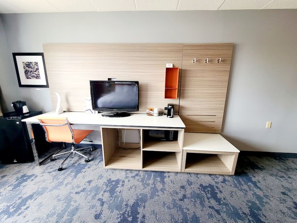 Imagen de la habitación del Hotel AmericInn by Wyndham Inver Grove Heights Minneapolis. Foto 2