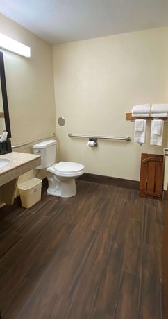 Imagen de la habitación del Hotel AmericInn by Wyndham Reedsburg. Foto 12