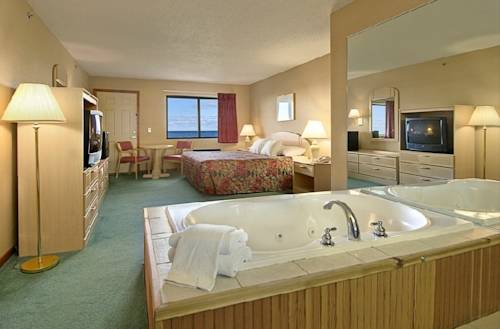 Imagen de la habitación del Hotel AmericInn by Wyndham Saint Ignace. Foto 9