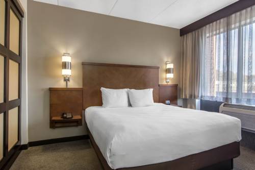 Imagen de la habitación del Hotel AmericInn by Wyndham Stonecrest near Atlanta. Foto 1