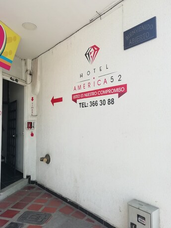 Imagen general del Hotel America 52. Foto 10