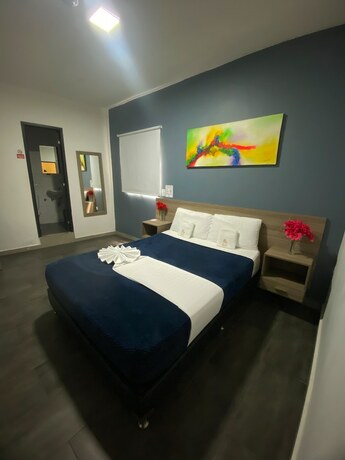 Imagen de la habitación del Hotel America 52. Foto 19