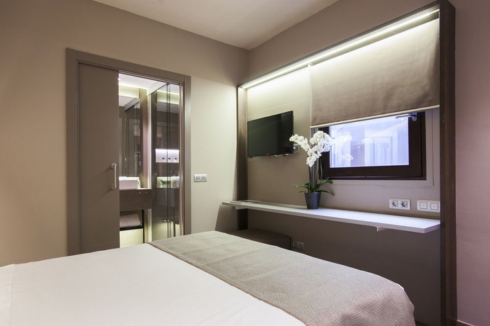Imagen de la habitación del Hotel America Barcelona. Foto 4
