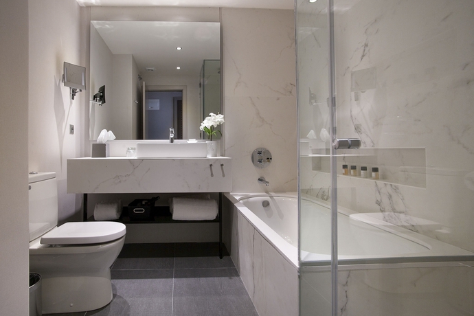 Imagen de la habitación del Hotel America Barcelona. Foto 9