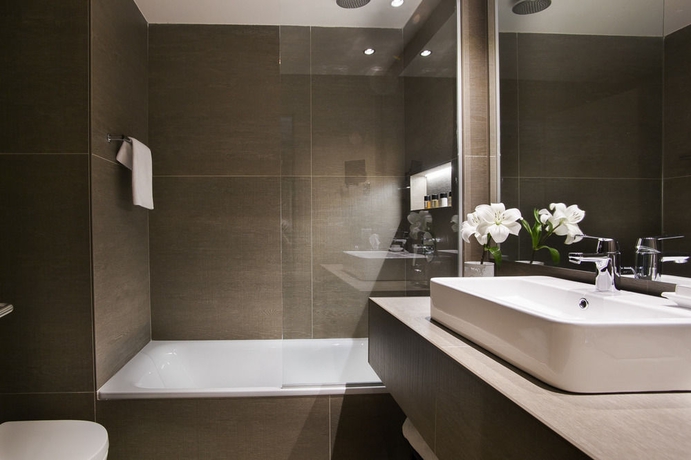 Imagen de la habitación del Hotel America Barcelona. Foto 14