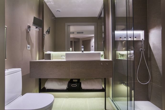 Imagen de la habitación del Hotel America Barcelona. Foto 15
