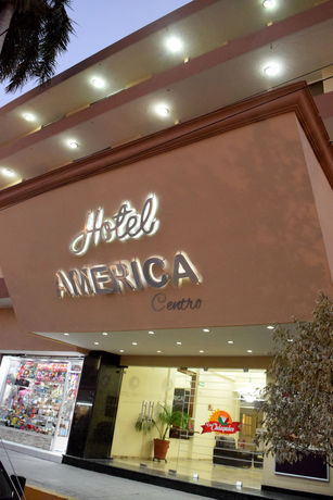 Imagen del bar/restaurante del Hotel America Centro. Foto 3