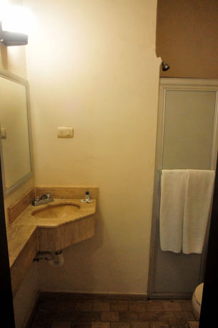 Imagen de los interiores del Hotel America Centro. Foto 13