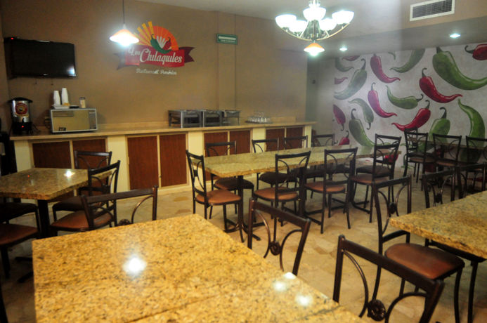 Imagen del bar/restaurante del Hotel America Centro. Foto 5