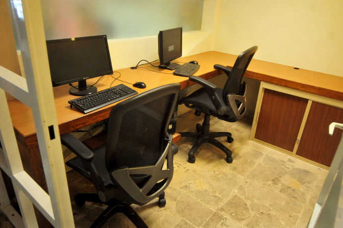 Imagen de la habitación del Hotel America Centro. Foto 10