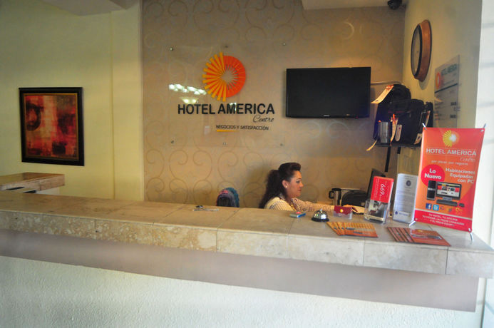 Imagen de los interiores del Hotel America Centro. Foto 16