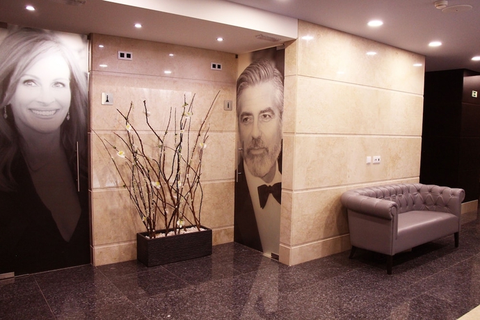 Imagen de los interiores del Hotel America Diamonds. Foto 15