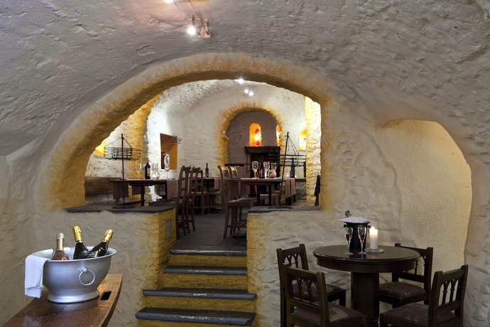 Imagen del bar/restaurante del Hotel America, Locarno. Foto 5