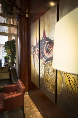 Imagen de los interiores del Hotel America Lourdes. Foto 11