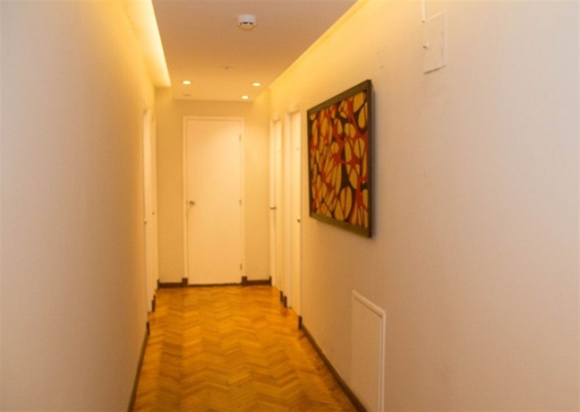 Imagen de los interiores del Hotel America, Montevideo. Foto 15