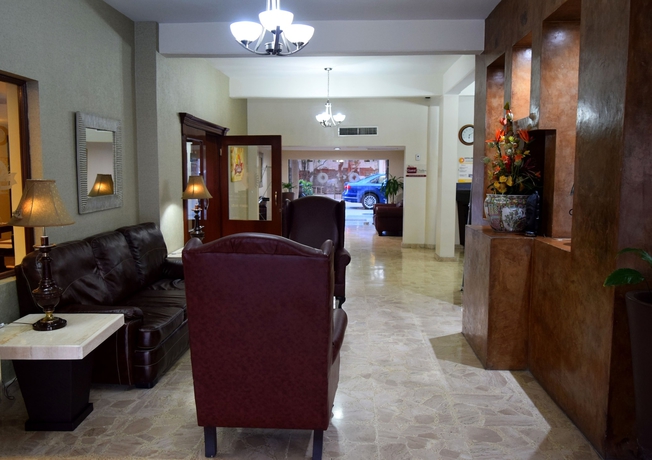 Imagen de los interiores del Hotel America Palacio. Foto 9