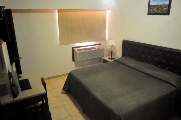Imagen de la habitación del Hotel America Palacio. Foto 8
