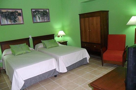 Imagen general del Hotel America, SANTA CLARA. Foto 6