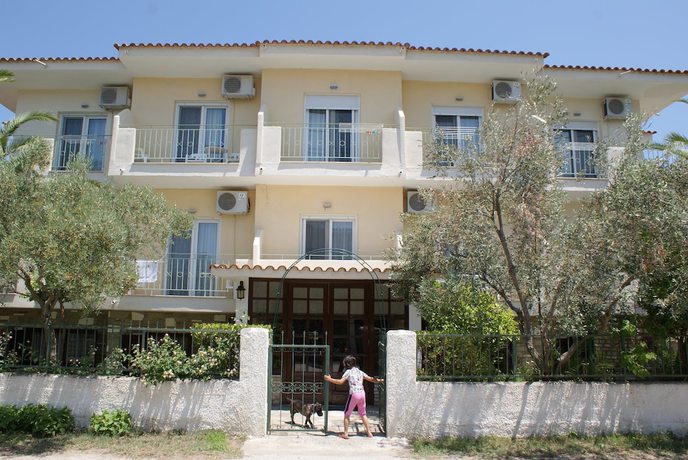 Imagen general del Hotel America, Tasos. Foto 3