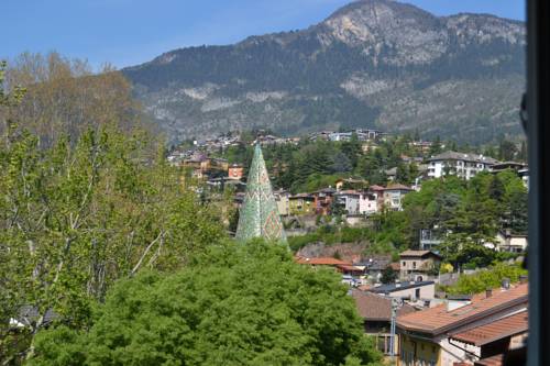 Imagen de la habitación del Hotel America, Trento. Foto 14