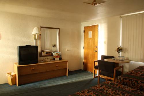 Imagen de la habitación del Hotel American Classic Inn. Foto 10