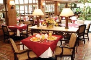 Imagen del bar/restaurante del Hotel American Eurotel. Foto 2