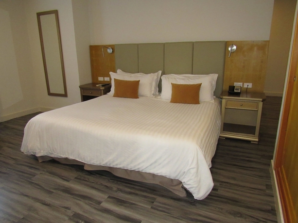 Imagen de la habitación del Hotel American Golf. Foto 3