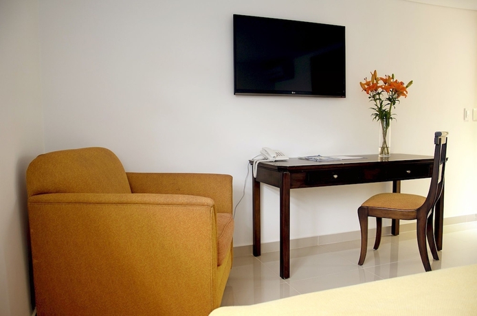 Imagen de la habitación del Hotel American Golf. Foto 6