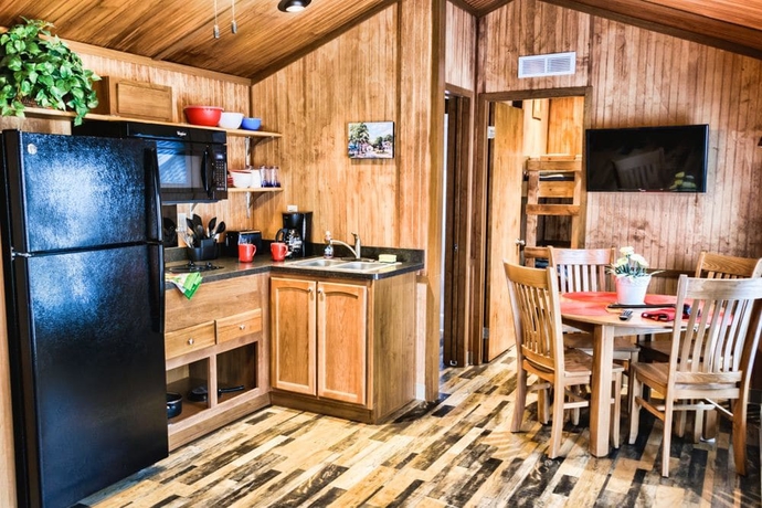 Imagen de la habitación del Hotel American Heritage Rv Park. Foto 9