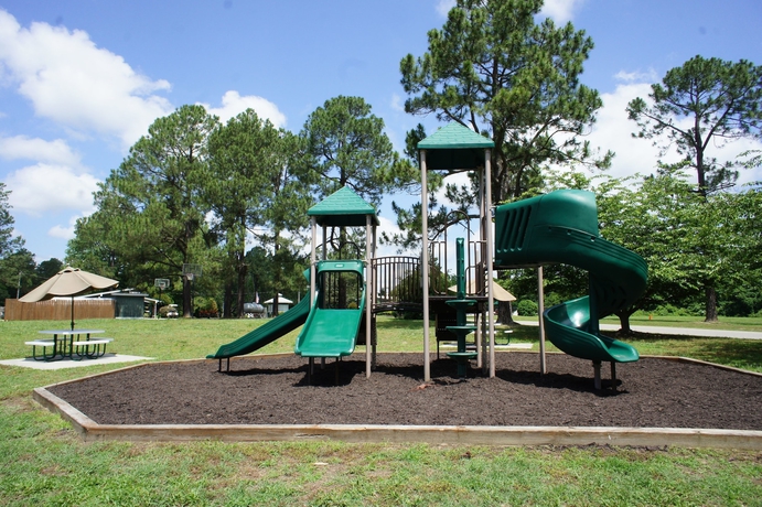 Imagen de los exteriores del Hotel American Heritage Rv Park. Foto 14
