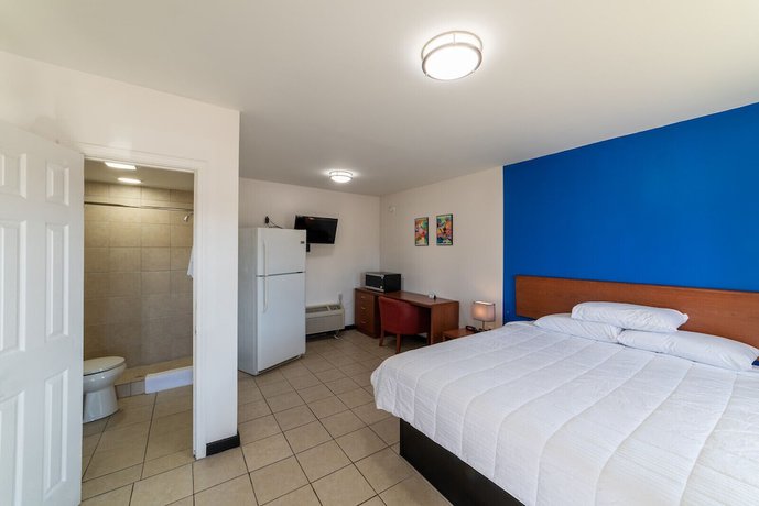 Imagen de la habitación del Hotel American Inn, Baton Rouge. Foto 2