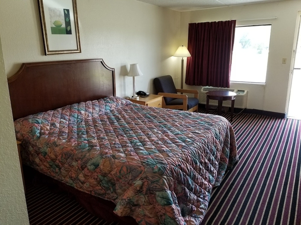 Imagen de la habitación del Hotel American Inn Chesapeake &ndash; Portsmouth. Foto 8