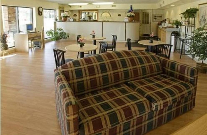 Imagen de los interiores del Hotel American Inn Chesapeake &ndash; Portsmouth. Foto 19