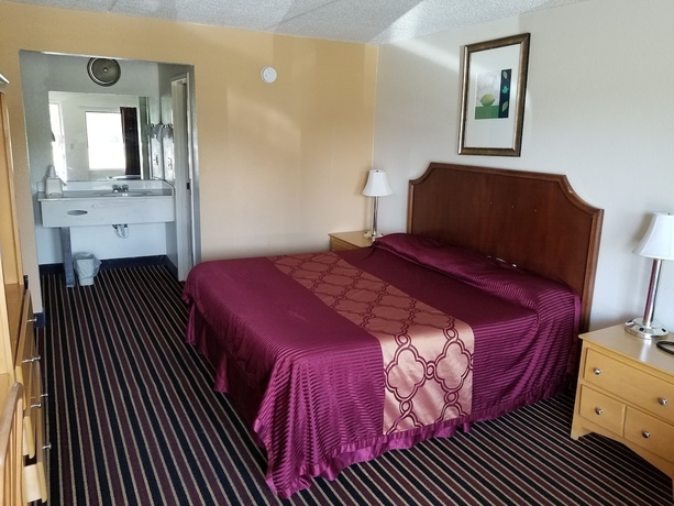 Imagen de la habitación del Hotel American Inn Chesapeake &ndash; Portsmouth. Foto 11