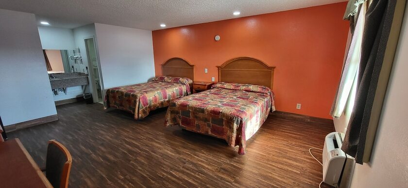 Imagen de la habitación del Hotel American Inn Cleburne. Foto 20