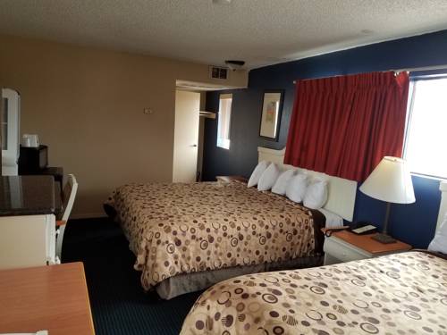 Imagen de la habitación del Hotel American Inn Grover Beach. Foto 3