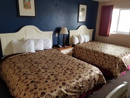 Imagen de la habitación del Hotel American Inn Grover Beach. Foto 5