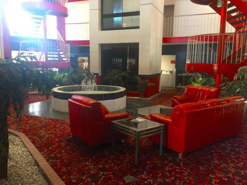 Imagen general del Hotel American Inn Kansas City, KS. Foto 3