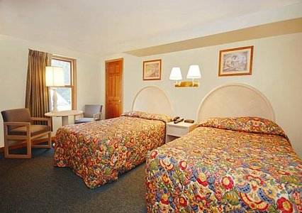 Imagen de la habitación del Hotel American Inn Lee. Foto 4